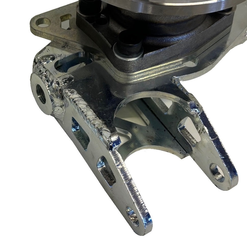 Front uprights and hubs